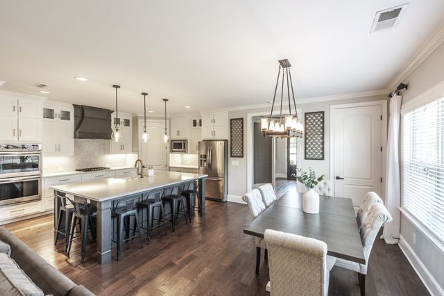 1328 Reynard Dr, Gallatin, TN 37066