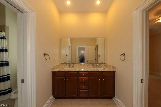 4522 Pleasant Ave Apt D, Norfolk, VA 23518