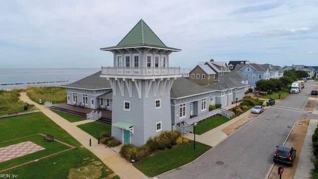 4522 Pleasant Ave Apt D, Norfolk, VA 23518