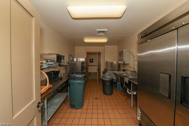 4522 Pleasant Ave Apt D, Norfolk, VA 23518