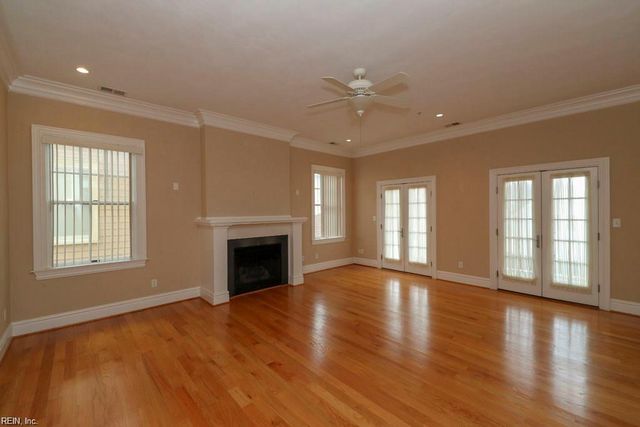 4522 Pleasant Ave Apt D, Norfolk, VA 23518