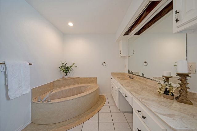 241 Highridge Drive, New Hope, TX 75071