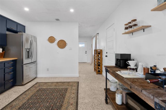 3217 TEAL AVENUE, Sarasota, FL 34232