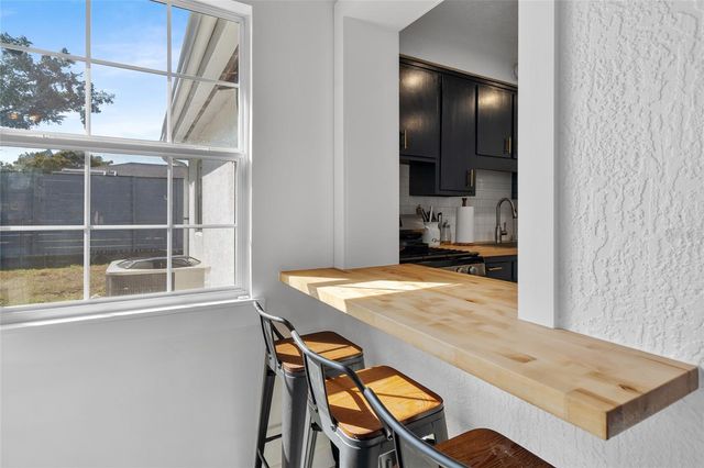 3217 TEAL AVENUE, Sarasota, FL 34232