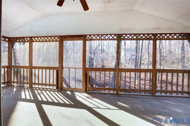 106 Monroe St, Locust Grove, VA 22508