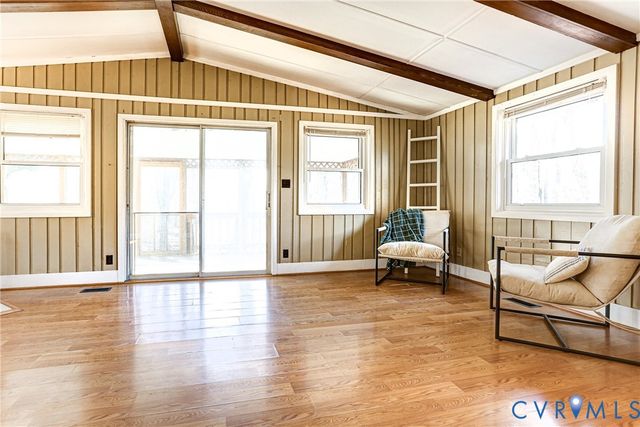 106 Monroe St, Locust Grove, VA 22508