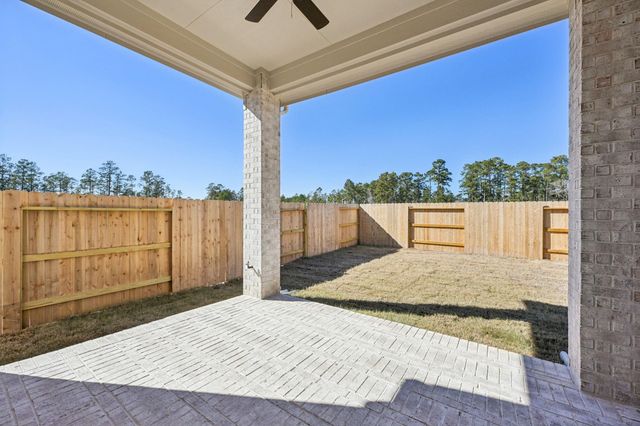 628 Crested Duck Court, Willis, TX 77318