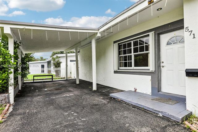 571 NE 172nd Street, North Miami Beach, FL 33162