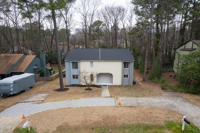 6001 Applewood Lane, Raleigh, NC 27609