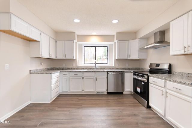 6001 Applewood Lane, Raleigh, NC 27609