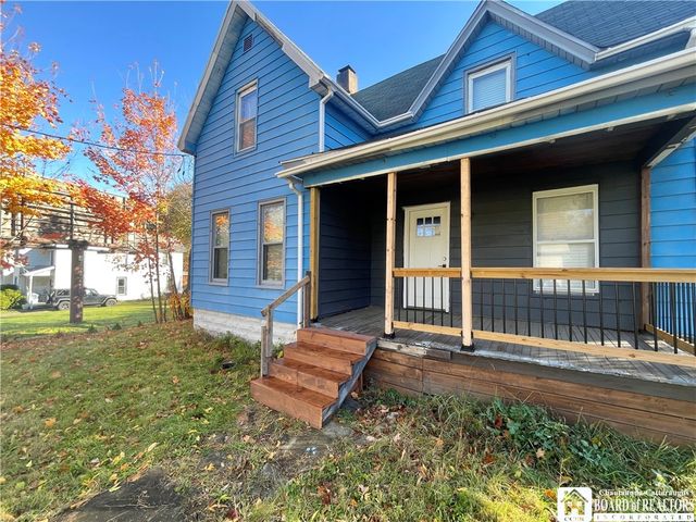 810 Washington Street, Jamestown, NY 14701