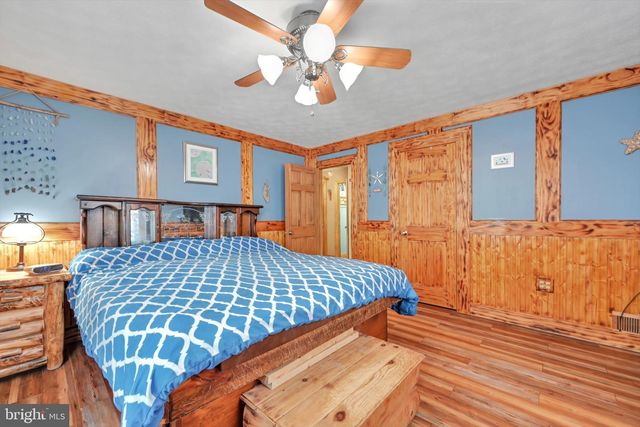 641 LAUDERMILCH RD, Hummelstown, PA 17036