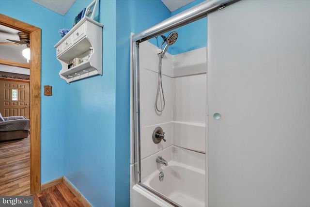 641 LAUDERMILCH RD, Hummelstown, PA 17036