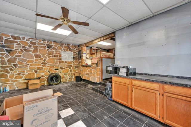 641 LAUDERMILCH RD, Hummelstown, PA 17036