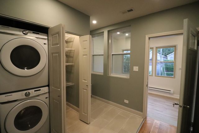 1446 W Irving Park Road 2, Chicago, IL 60613