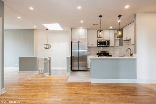 1446 W Irving Park Road 2, Chicago, IL 60613