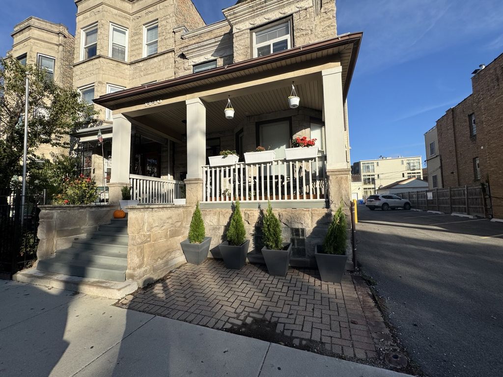 1446 W Irving Park Road 2, Chicago, IL 60613