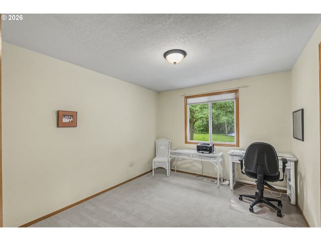 23786 Sw LODGEPOLE Ter, Sherwood, OR 97140