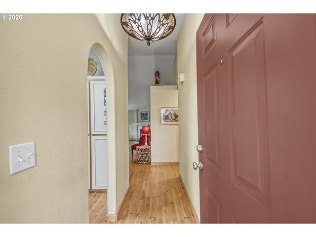 23786 Sw LODGEPOLE Ter, Sherwood, OR 97140
