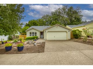 23786 Sw LODGEPOLE Ter, Sherwood, OR 97140