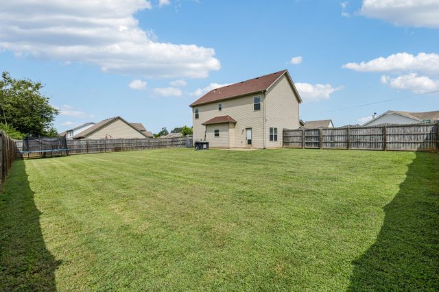 101 Kimbell Ct, Murfreesboro, TN 37128