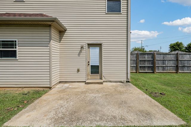 101 Kimbell Ct, Murfreesboro, TN 37128