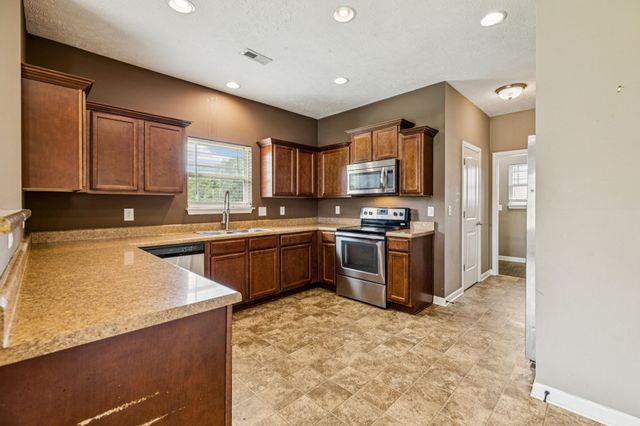 101 Kimbell Ct, Murfreesboro, TN 37128