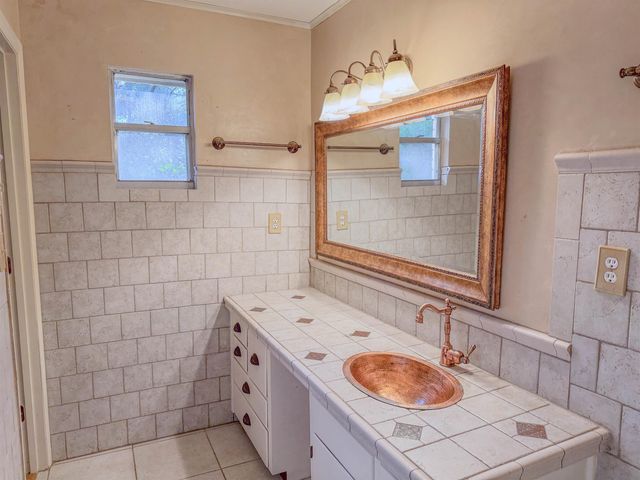 1127 Victory Garden Drive, Tallahassee, FL 32301