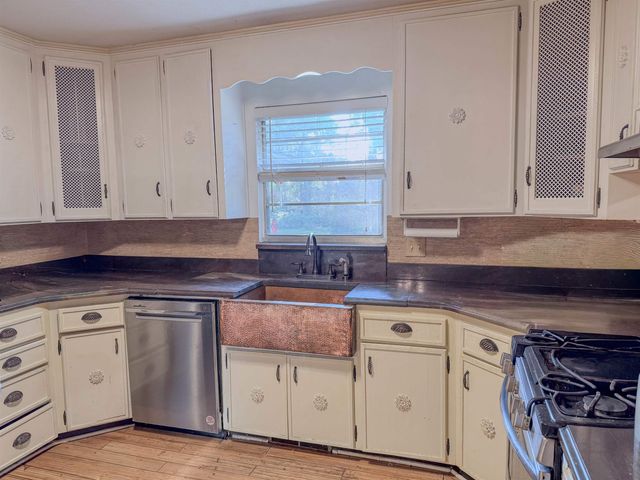 1127 Victory Garden Drive, Tallahassee, FL 32301