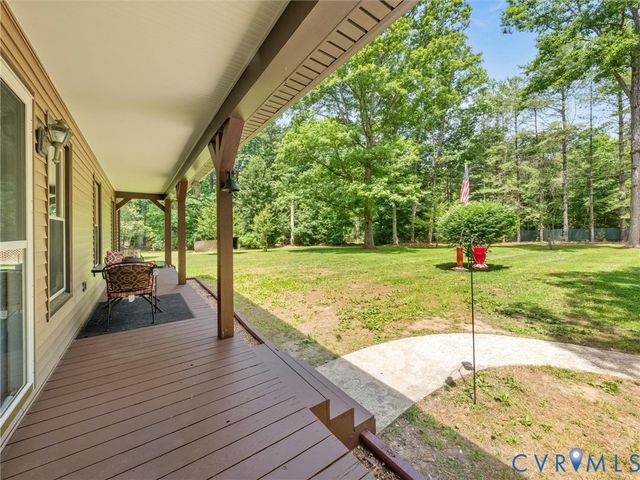 4616 Paynes Mill Rd, Bumpass, VA 23024