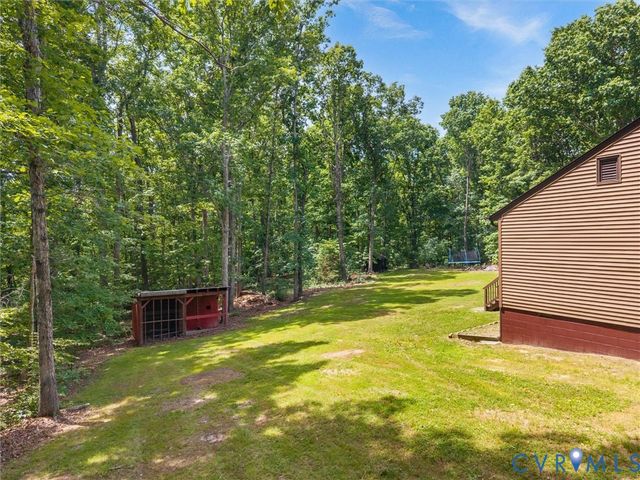 4616 Paynes Mill Rd, Bumpass, VA 23024