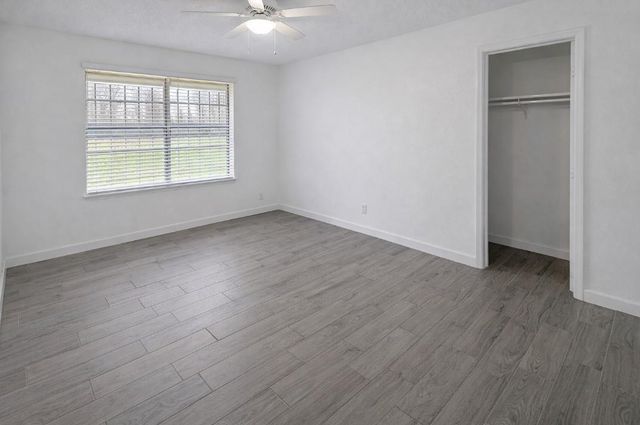 5815 Village Forest Court, Houston, TX 77092