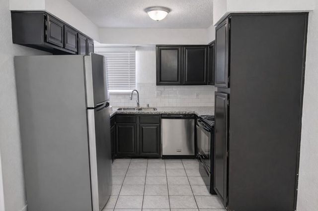 5815 Village Forest Court, Houston, TX 77092