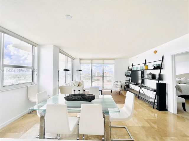 19501 W Country Club Dr 2313, Aventura, FL 33180