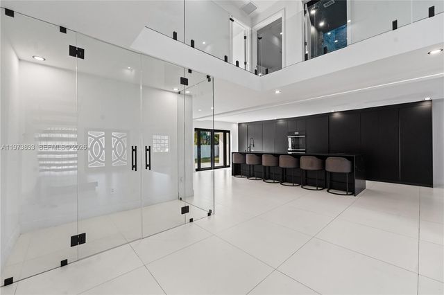 17740 SW 83rd Ave, Palmetto Bay, FL 33157