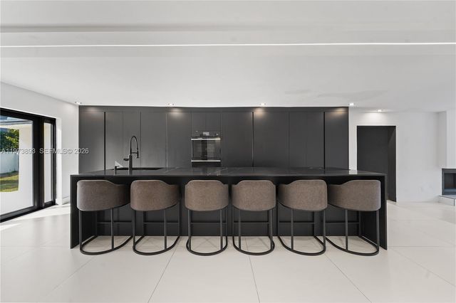 17740 SW 83rd Ave, Palmetto Bay, FL 33157