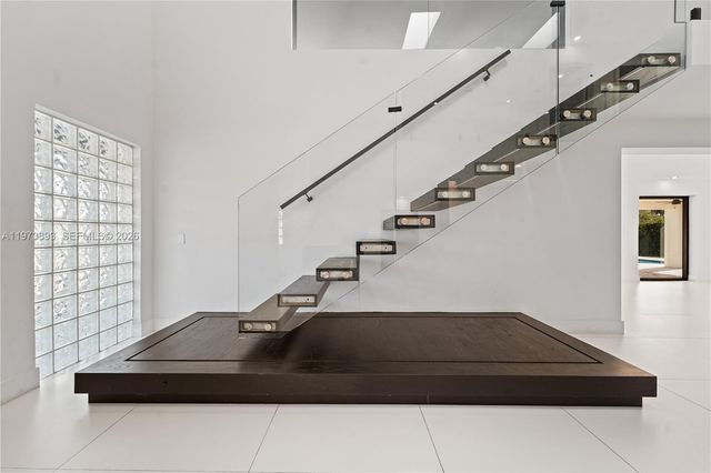 17740 SW 83rd Ave, Palmetto Bay, FL 33157