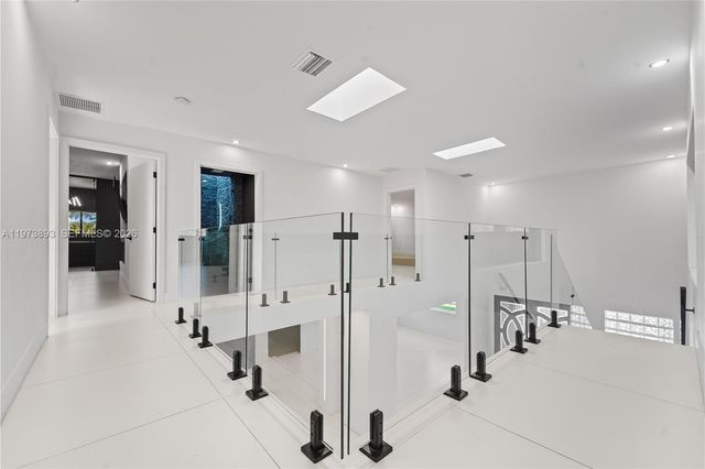 17740 SW 83rd Ave, Palmetto Bay, FL 33157