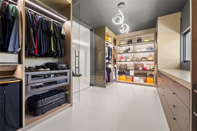 17740 SW 83rd Ave, Palmetto Bay, FL 33157