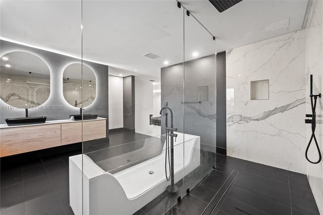 17740 SW 83rd Ave, Palmetto Bay, FL 33157