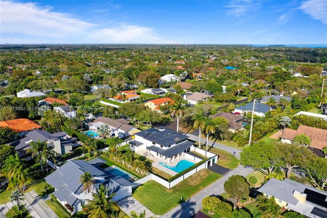 17740 SW 83rd Ave, Palmetto Bay, FL 33157