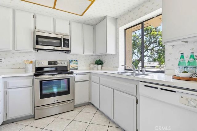 13654 La Jolla, La Mirada, CA 90638