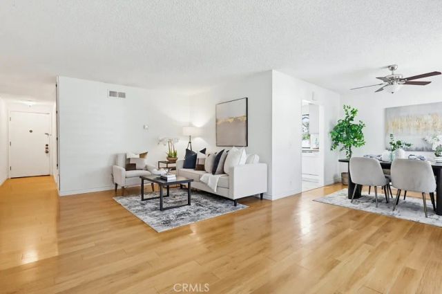 13654 La Jolla, La Mirada, CA 90638