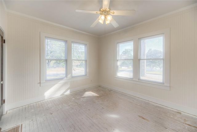 213 E Feagin Street, Livingston, TX 77351