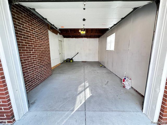 34052 Viceroy Drive, Sterling Heights, MI 48310