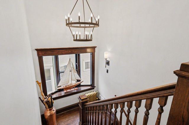 802 Ashland Avenue, Saint Paul, MN 55104