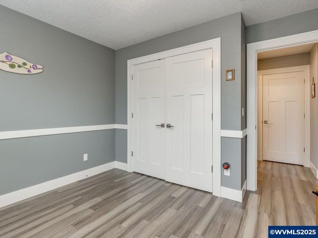 609 Lincoln St, Silverton, OR 97381