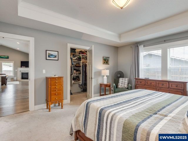 609 Lincoln St, Silverton, OR 97381
