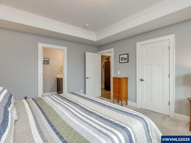 609 Lincoln St, Silverton, OR 97381