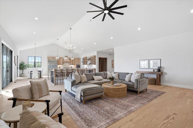 575 Morning Cove Circle, Verona, WI 53593